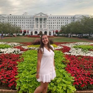 Meet your Posher, Abby